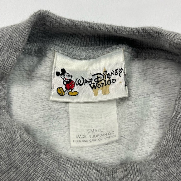 Vtg Walt Disney Winnie The Pooh Crewneck Sweatshirt Sz Small Y2K Grey B3 - Picture 4 of 8